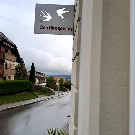 Les Hirondelles, De Avec Terrasse Et Coin Grillades Apartment Granges (Fribourg)