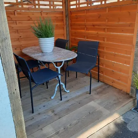 Les Hirondelles, De Avec Terrasse Et Coin Grillades *